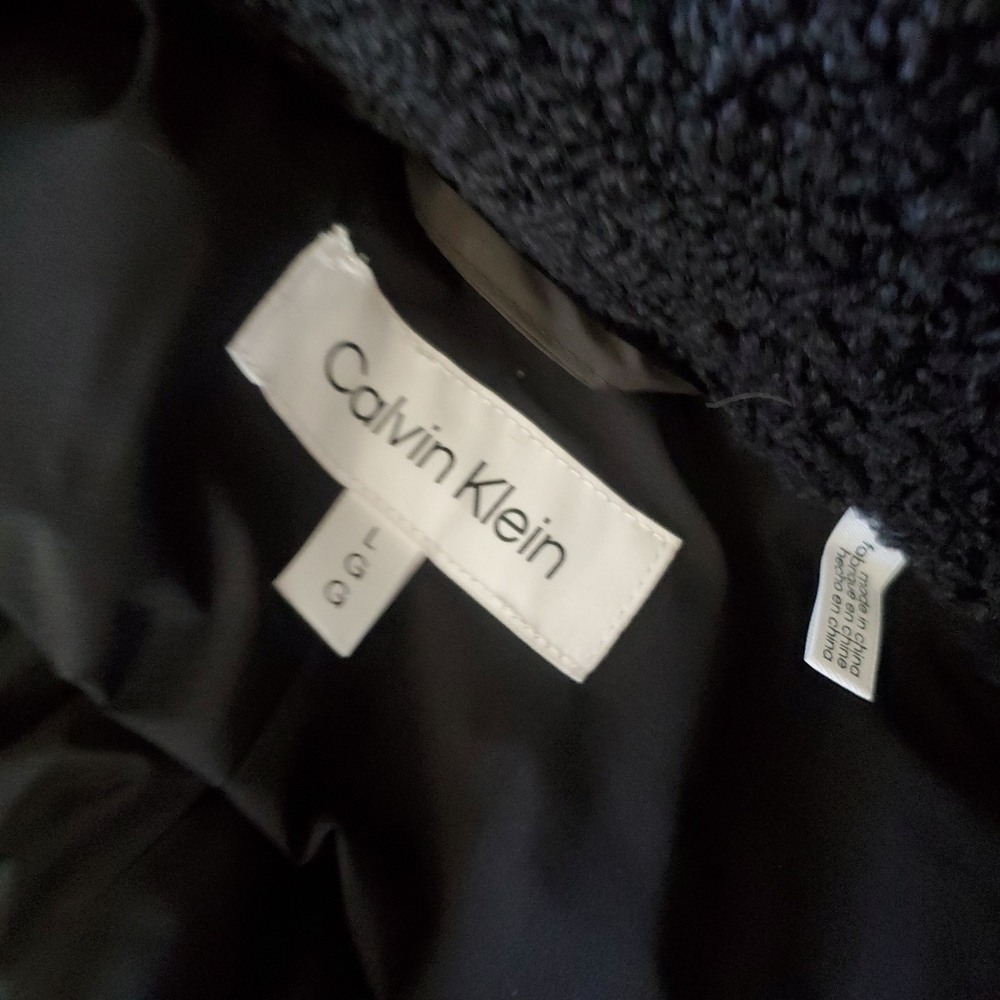 Down Jacket - Picture 12 of 16
